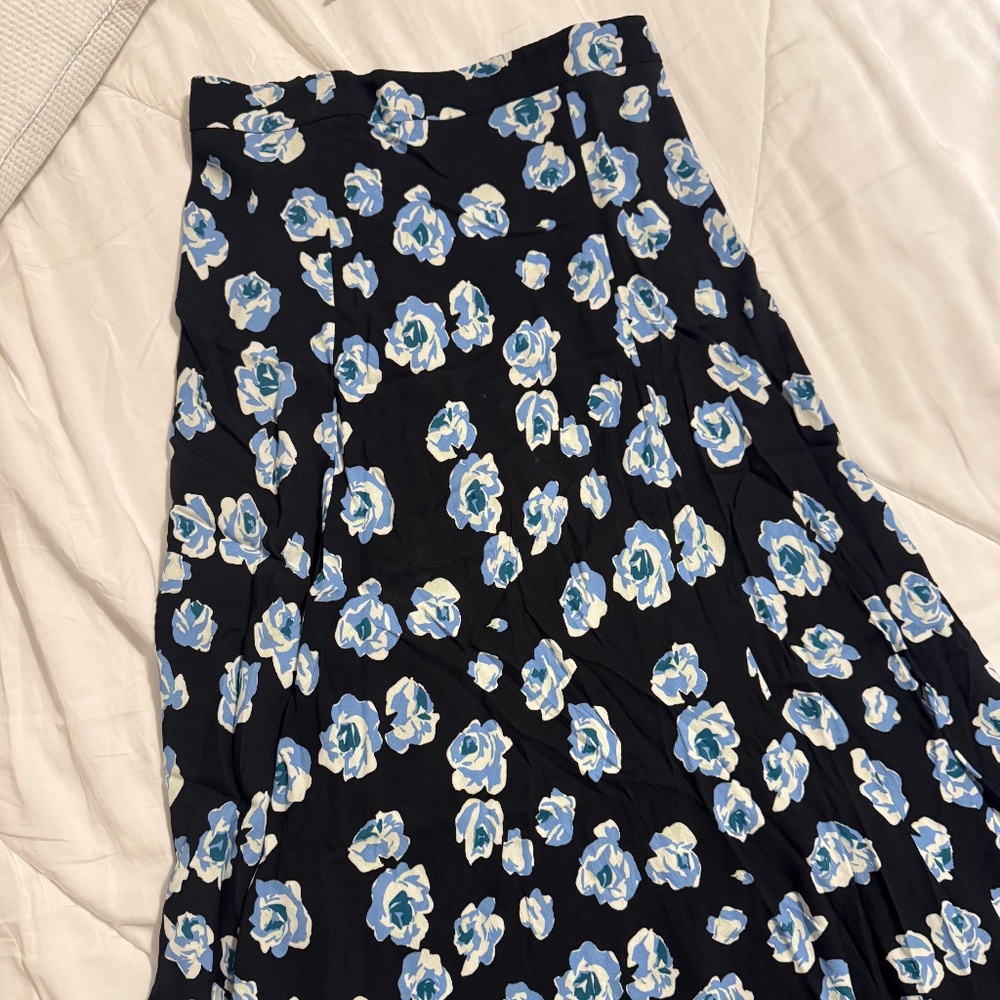 Zara flower print  skirt